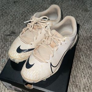 Nike Softball Shoes